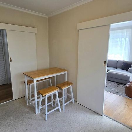 Elsternwick Easy Living - 2 Bedroom Sleeping 4 Melbourne Buitenkant foto