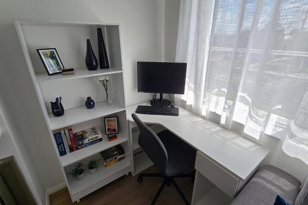 Elsternwick Easy Living - 2 Bedroom Sleeping 4 Melbourne Buitenkant foto